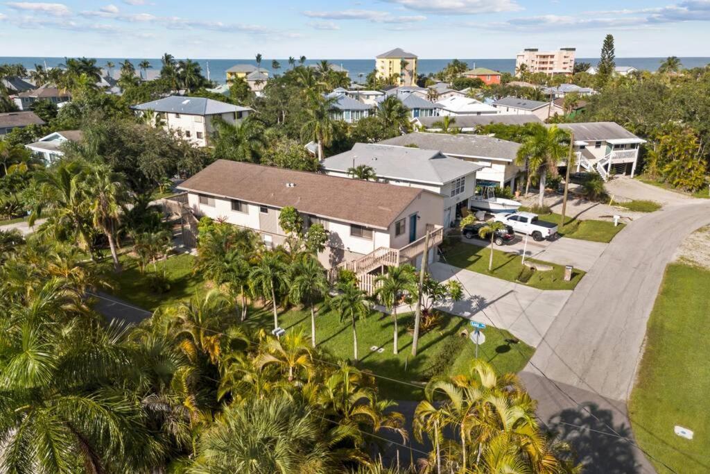 The Strawberry Daiquiri At Lazy Way Apartamento Fort Myers Beach Exterior foto